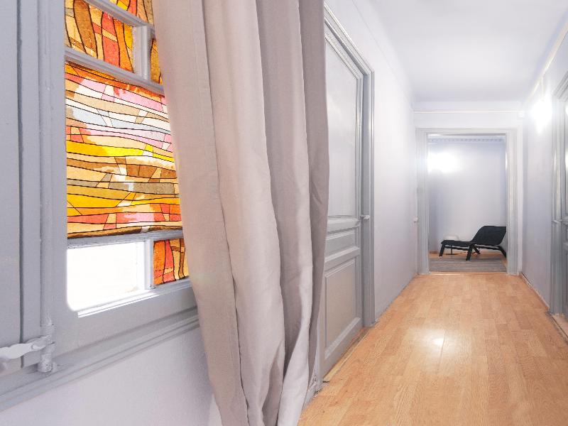 Barcelona 10 - Apartments ภายนอก รูปภาพ