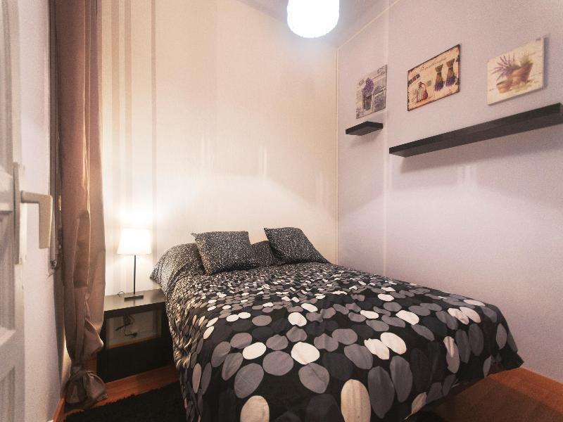 Barcelona 10 - Apartments ภายนอก รูปภาพ