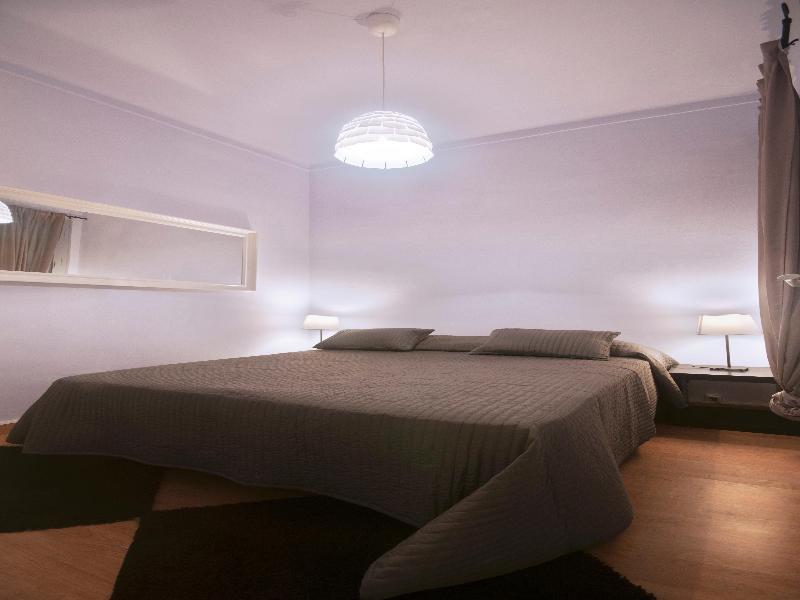 Barcelona 10 - Apartments ภายนอก รูปภาพ
