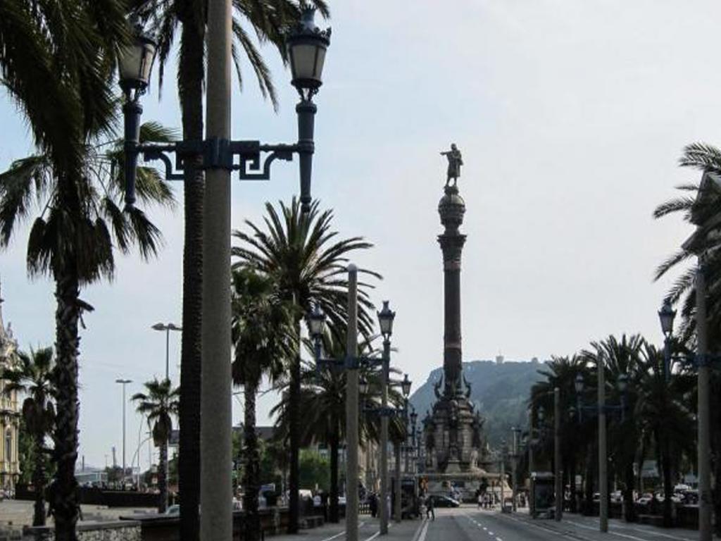Barcelona 10 - Apartments ภายนอก รูปภาพ